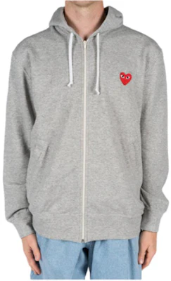 コム・デ・ギャルソン CDG プレイ ハートロゴ ジップアップ パーカー グレー AX-T250-051-1 Purchase コム・デ・ギャルソン CDG プレイ ハートロゴ ジップアップ パーカー グレー AX-T250-051-1