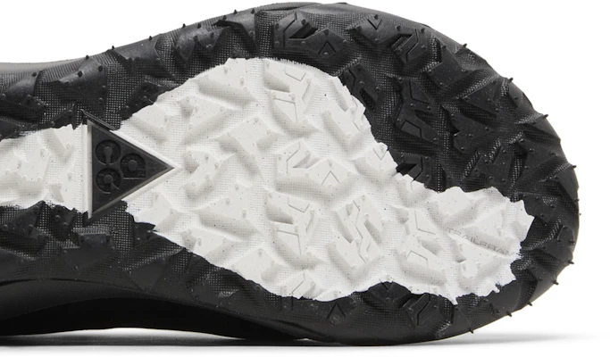 Comme des Garçons Homme Plus x Nike ACG Mountain Fly 2 Low ''Nero'' FZ3311-001 Purchase Comme des Garçons Homme Plus x Nike ACG Mountain Fly 2 Low ''Nero'' FZ3311-001