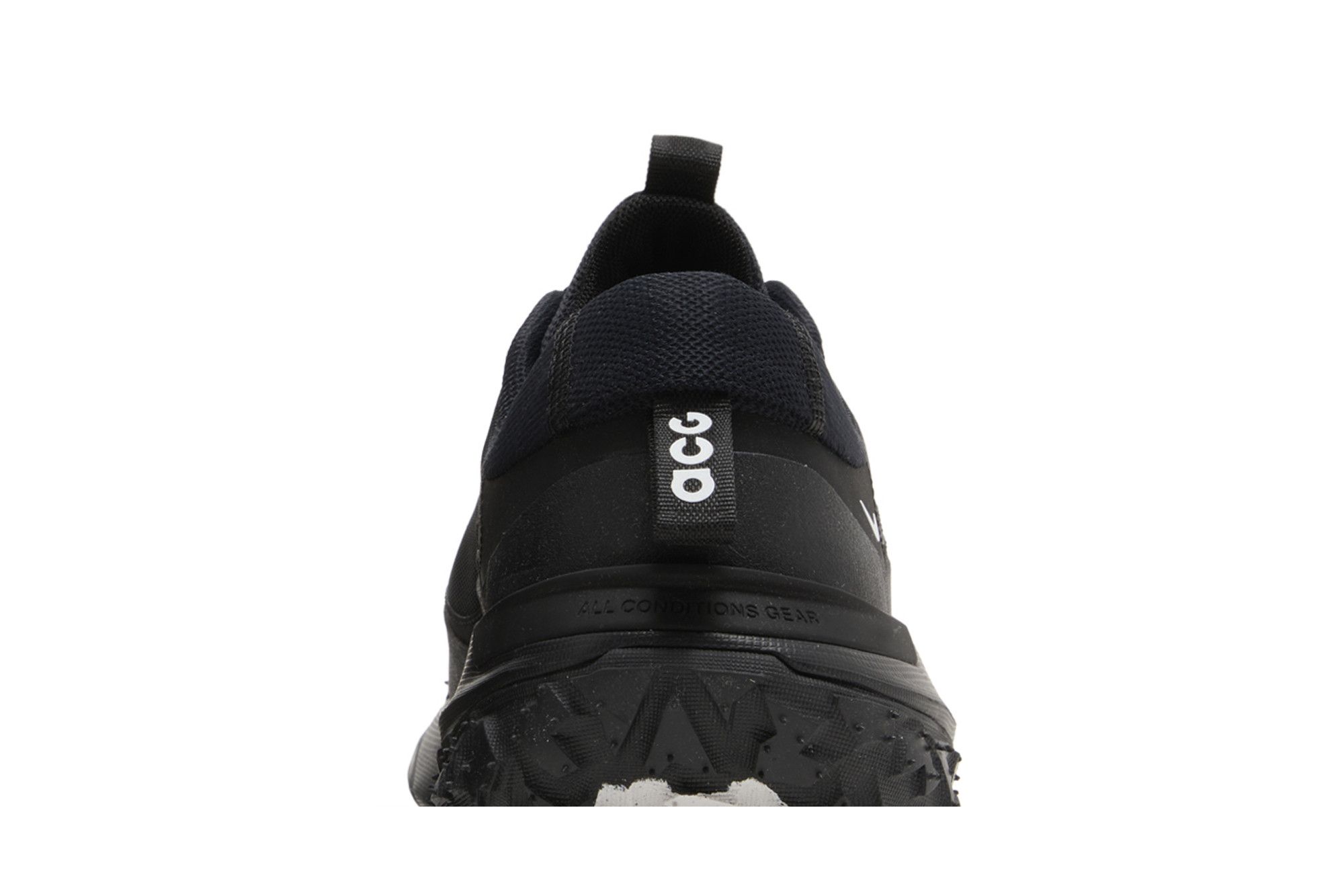 Sizing Comme des Garçons Homme Plus x Nike ACG Mountain Fly 2 Low ''Nero'' FZ3311-001