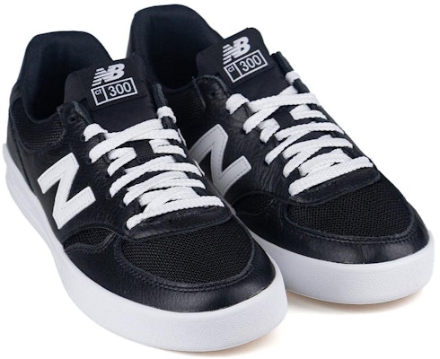 Comme des Garçons Homme x New Balance 300 'Black White' CT300JU3 Lookbook Comme des Garçons Homme x New Balance 300 'Black White' CT300JU3