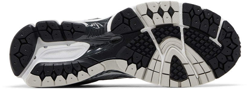 コムデギャルソンオム × NB 860v2 グレー HN-K102-001-1 Shop コムデギャルソンオム × NB 860v2 グレー HN-K102-001-1