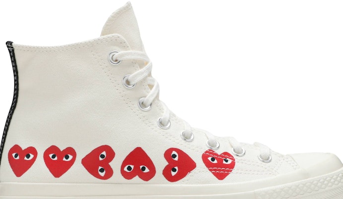 White converse with best sale hearts