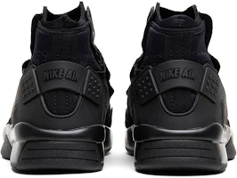 Comme des Garçons x Nike Air Mowabb 'Hitam' AV4438-001 Details for Comme des Garçons x Nike Air Mowabb 'Hitam' AV4438-001