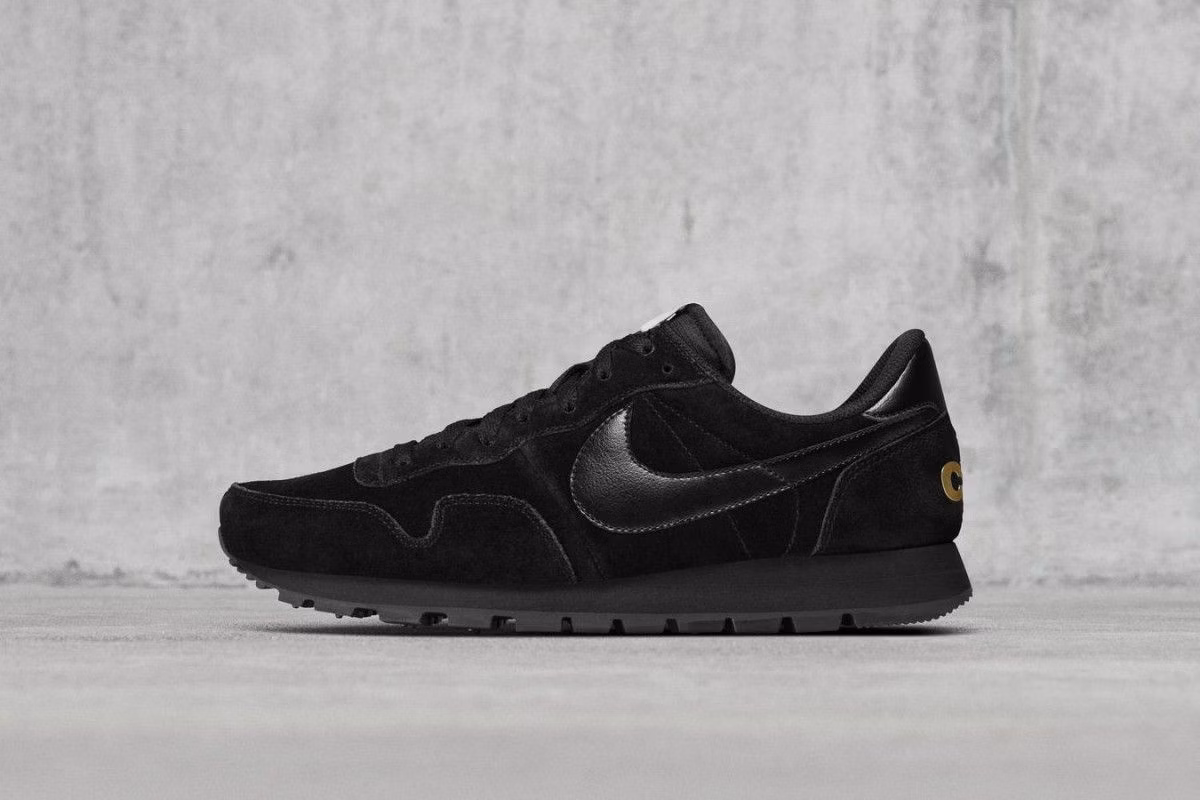 comme-des-garcons-x-nike-air-pegasus-83-cdg-917490-002