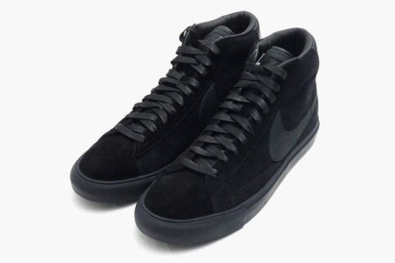 Order Comme des Garçons x Nike Blazer 'Negro' 704571-001