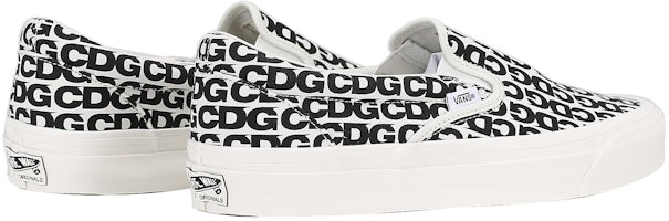 コム デ ギャルソン x Vans スリッポン 白 (CDG柄) VN0A32QNUY6 Shop コム デ ギャルソン x Vans スリッポン 白 (CDG柄) VN0A32QNUY6
