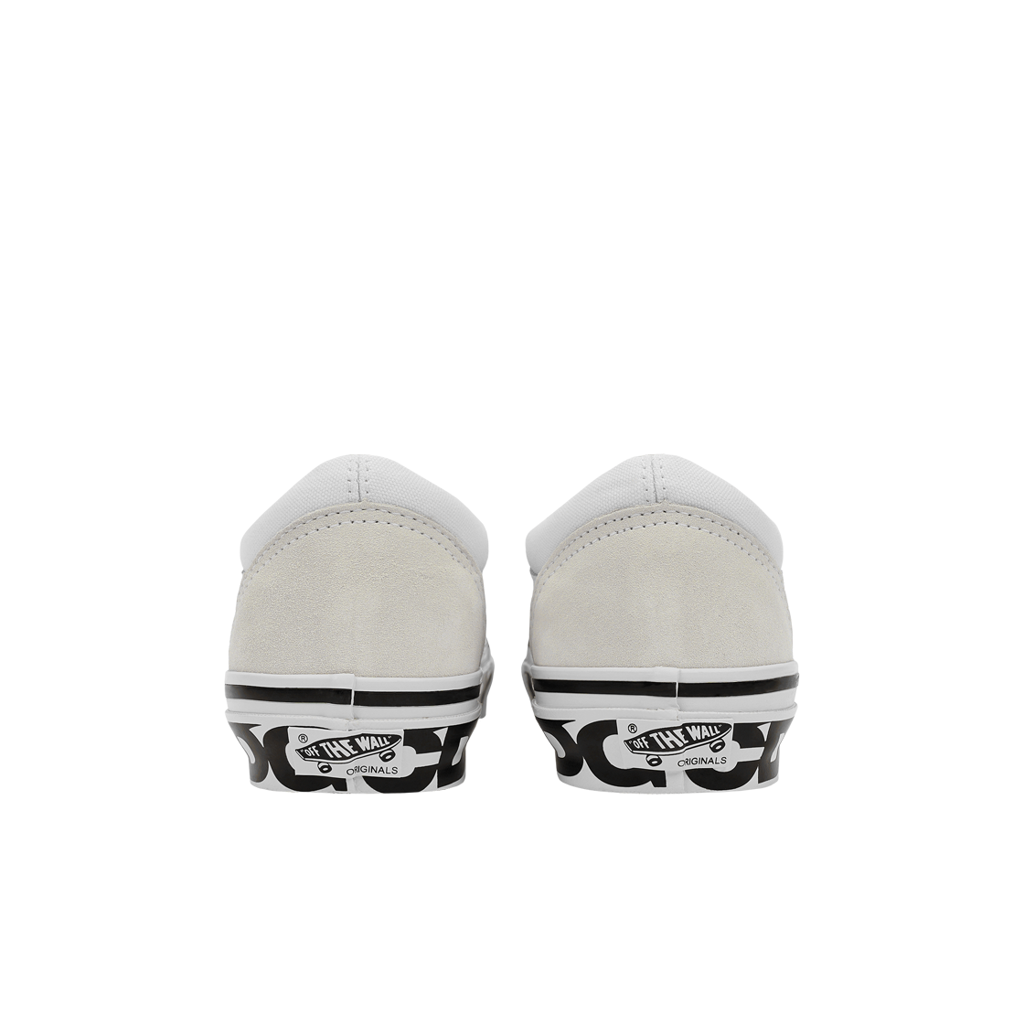 Shop コムデギャルソン×Vansオールドスクール(白) VN0A4P3XQLZ