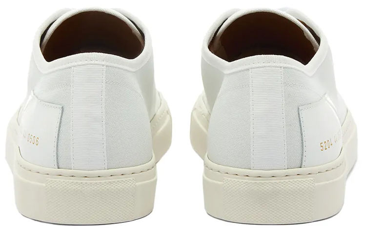 Shop Common Projects Tournament Low ''Weiß'' Sneakers 5204-0506