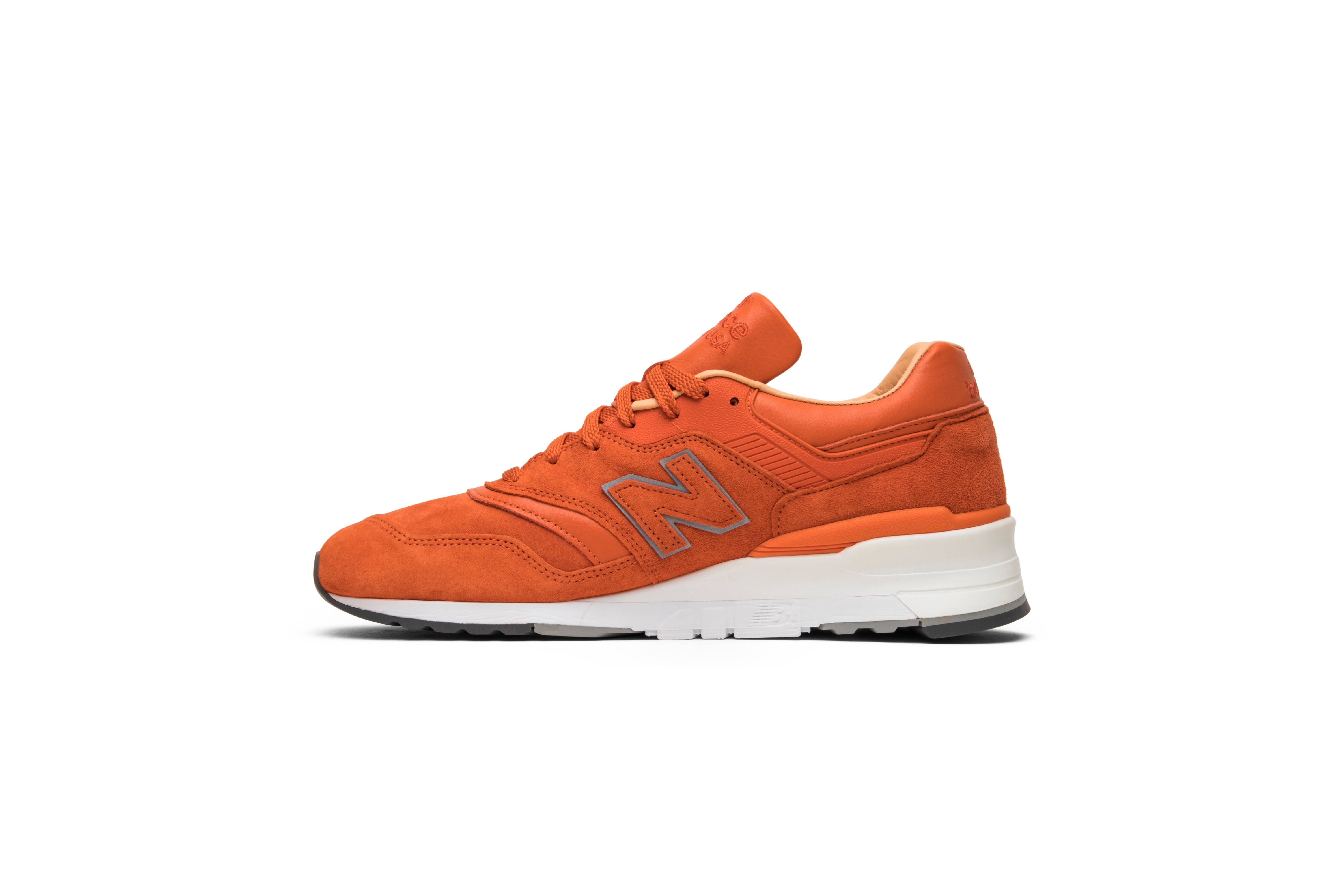 Lookbook Concepts x New Balance 997 'Artículos de Lujo' M997TNY