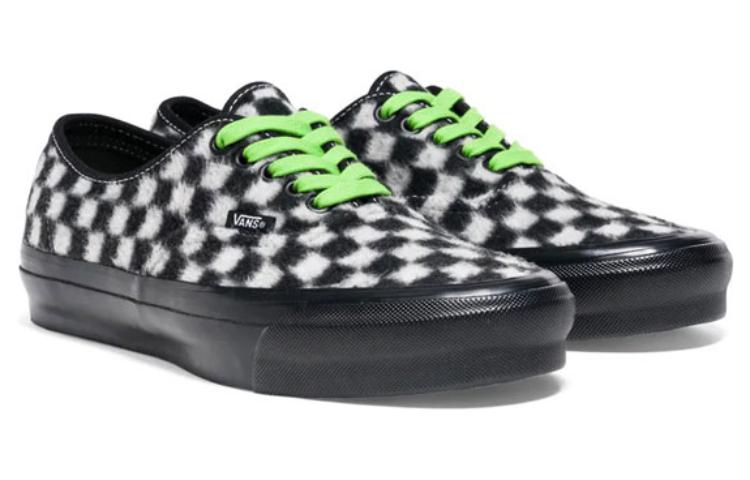 Lookbook 반스 x 컨셉츠 어센틱 볼트 OG LX "블랙 화이트" VN0A4BV9Y28