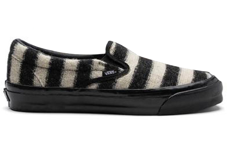 Order Concepts x Vans OG Classic Slip-On LX 'Mohair - Hitam' VN0A45JK04H