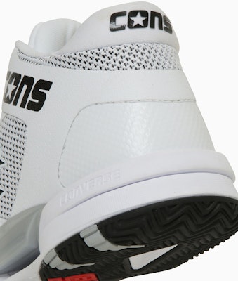 Converse Accelerator Mid Sneakers White/Red 33500401 Sizing Converse Accelerator Mid Sneakers White/Red 33500401