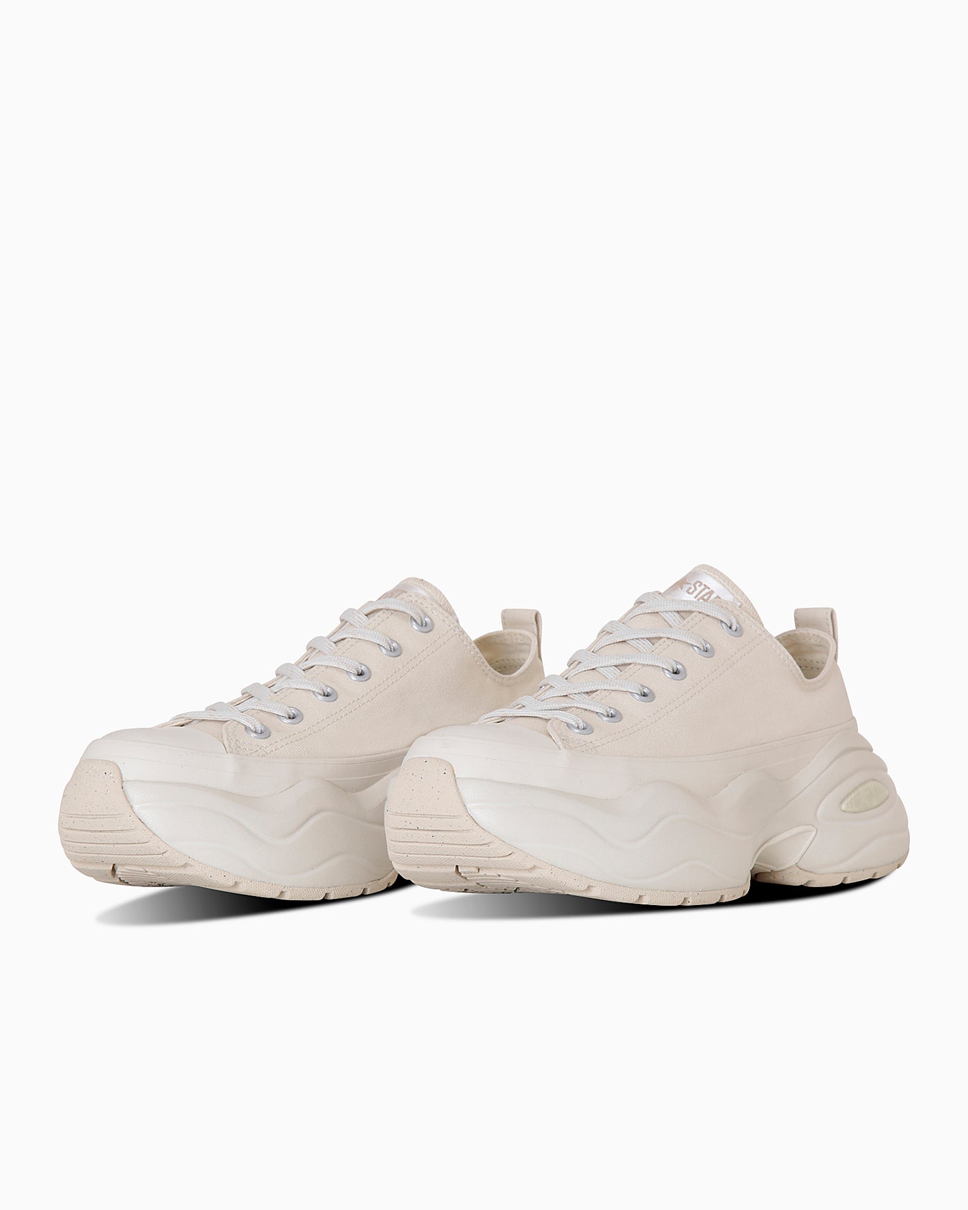 Converse All Star  SurgeTrainer OX Sneakers Ecru 31313160