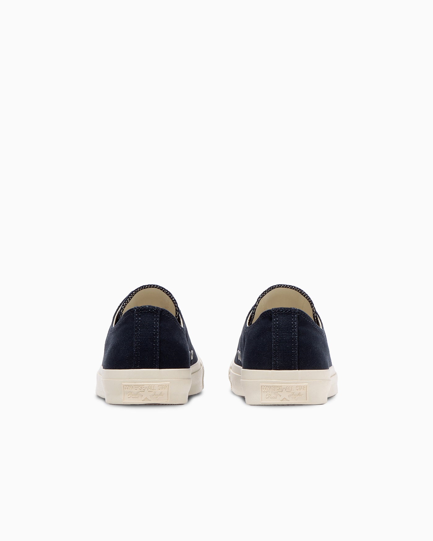 Shop Converse All Star Army's OX 迷霧灰色休閒球鞋 31316621