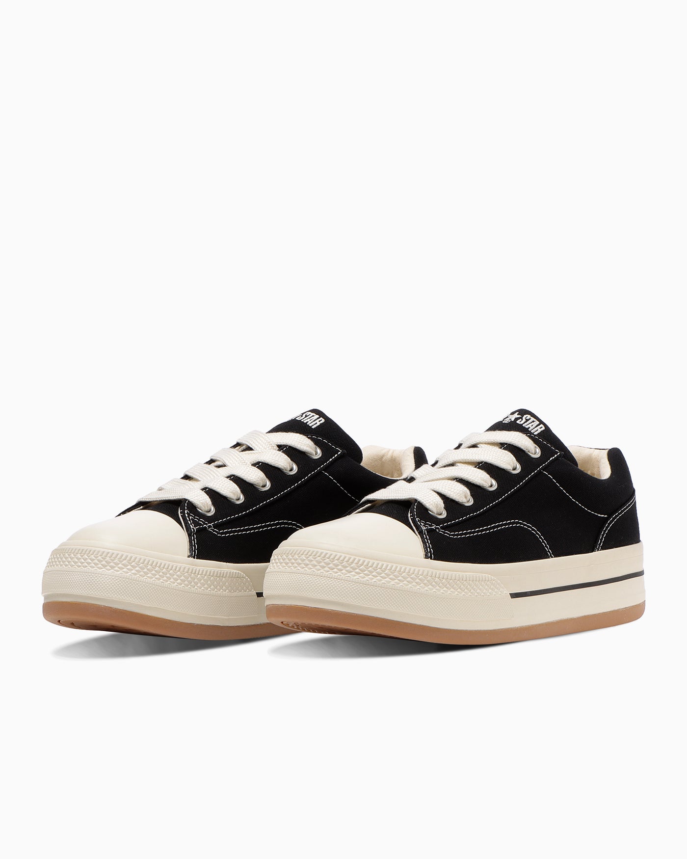 Order Converse All Star Boarderstar OX Kasut Hitam 31316411