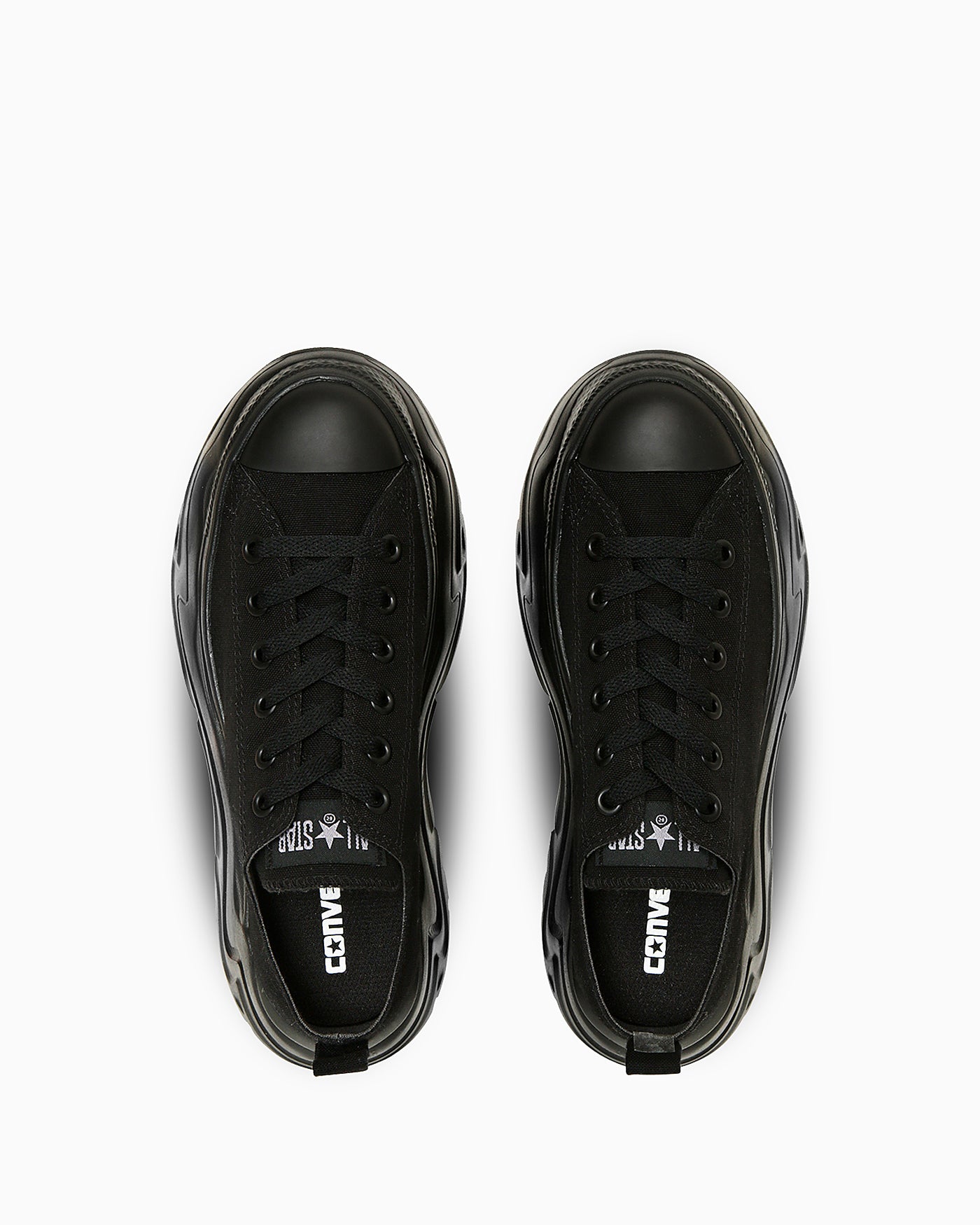 Shop Converse 全明星 City Hike Ox 黑色單色運動鞋 31315880