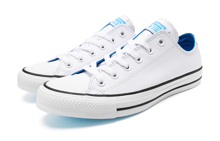 Lookbook Converse All Star Ctas OX Wit 165667C