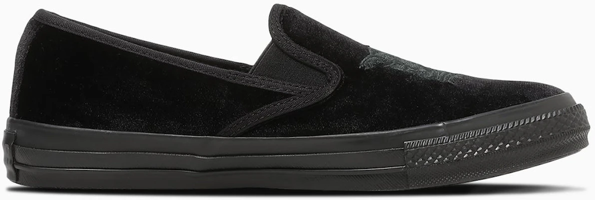 Converse All Star Kung Fu Slip-On Hitam Monokrom 31318140 Lookbook Converse All Star Kung Fu Slip-On Hitam Monokrom 31318140