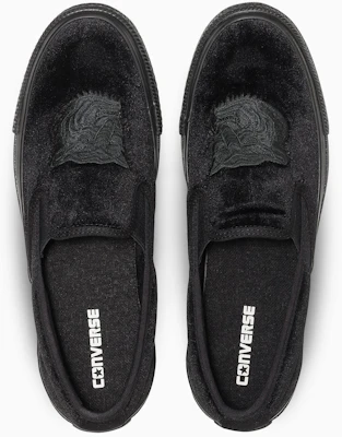 Converse All Star Kung Fu Slip-On Hitam Monokrom 31318140 Shop Converse All Star Kung Fu Slip-On Hitam Monokrom 31318140