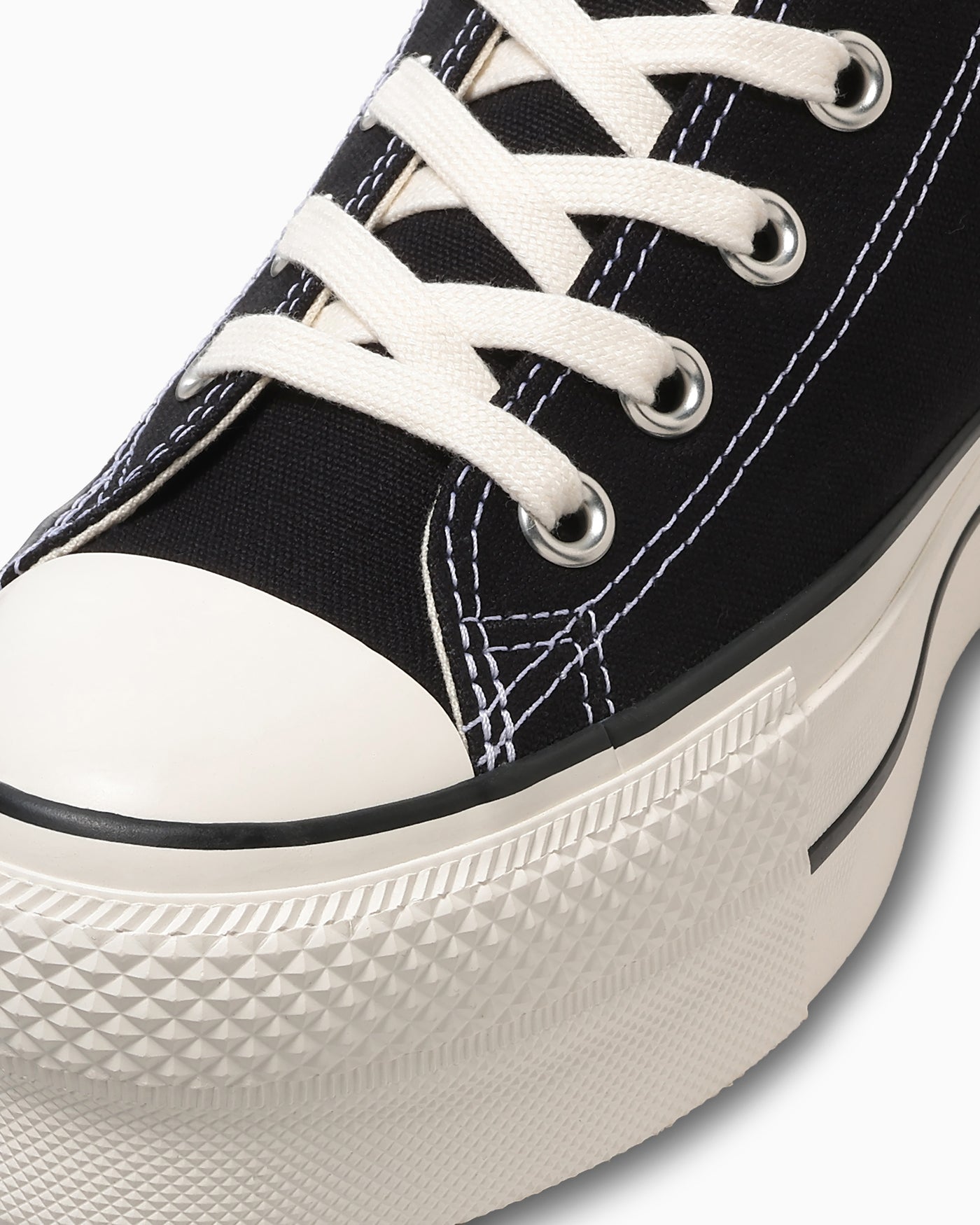 Sizing 匡威All Star厚底高帮休闲鞋黑色 31317400