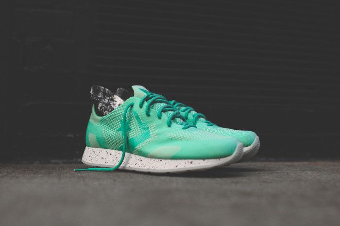 Order Converse Auckland Racer ''Mintgroen'' 145301C