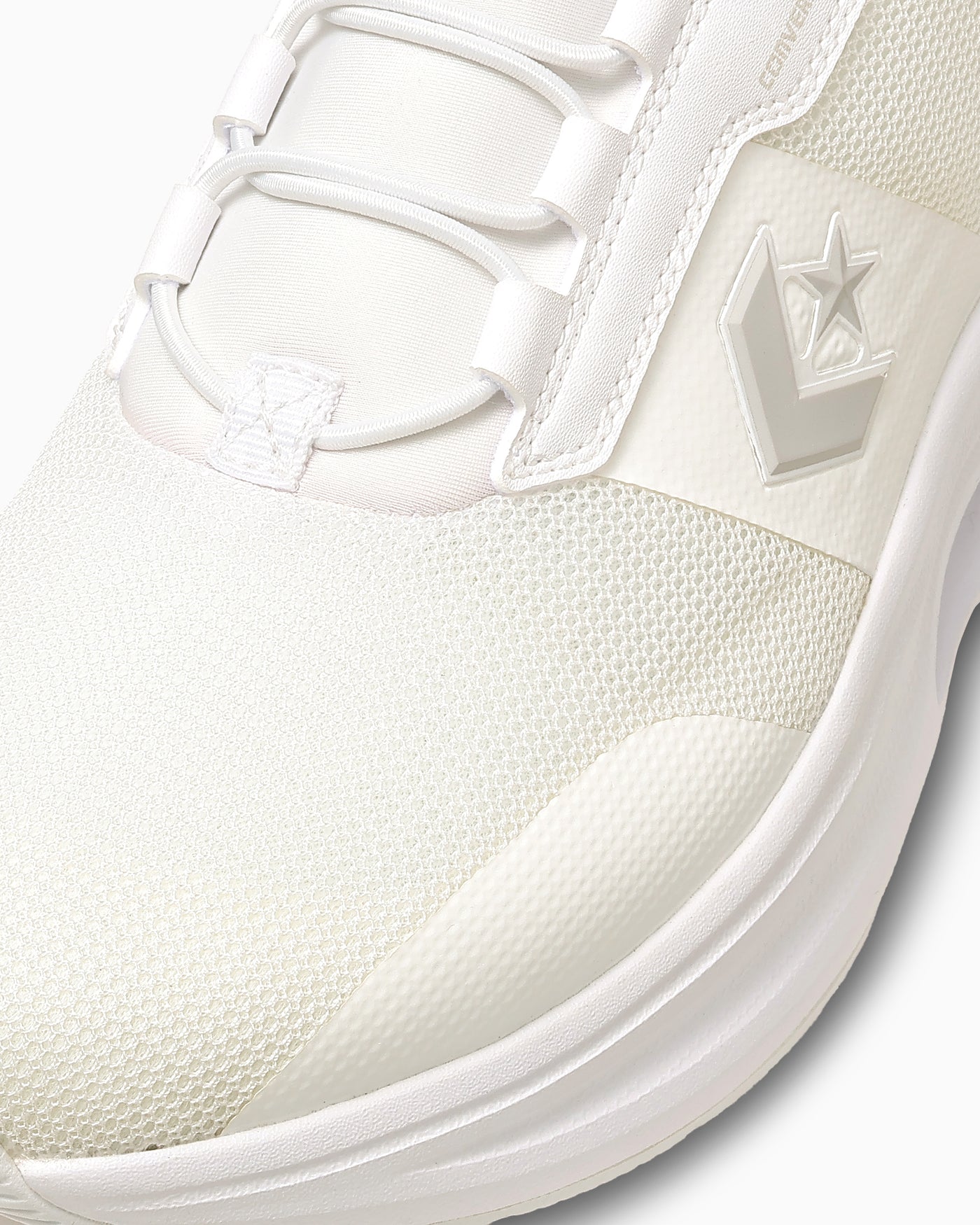 Sizing Converse Cavestar Slide Sandals White/White 33600292