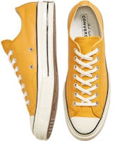 컨버스 척 70 레더 시즌 컬러 '옐로우 화이트'
(Keonbeoseu Cheok 70 Ledeo Sizun Keolreo 'Yellou Hwaiteu') 167066C Lookbook 컨버스 척 70 레더 시즌 컬러 '옐로우 화이트'
(Keonbeoseu Cheok 70 Ledeo Sizun Keolreo 'Yellou Hwaiteu') 167066C