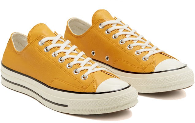 Converse Kulit Warna Musim Chuck 1970s 'Kuning Putih' 167066C Shop Converse Kulit Warna Musim Chuck 1970s 'Kuning Putih' 167066C