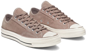 컨버스 척 70 레더 로우탑 (Converse Chuck 70 Leather Low Top) 164941C Lookbook 컨버스 척 70 레더 로우탑 (Converse Chuck 70 Leather Low Top) 164941C