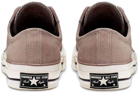 Converse Chuck 1970S de Cuero Low Top 164941C Shop Converse Chuck 1970S de Cuero Low Top 164941C