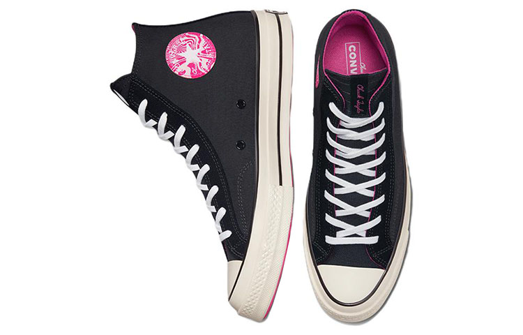 Shop Converse Chuck 70 'Negro Rosa' A00743C