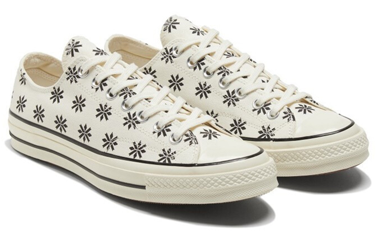 Lookbook Converse Chuck 70 'Sweater Liburan' 169591C