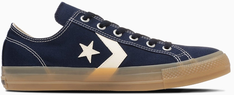 Converse Chuck 70 Classic Low Ox Navy Lage Sneakers Navy. 33703211 Lookbook Converse Chuck 70 Classic Low Ox Navy Lage Sneakers Navy. 33703211