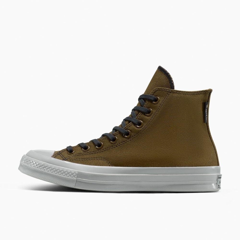 Lookbook Converse Chuck 70 GTX Hi Surplus Olive/Negro Zapatillas Casuales. A14667C