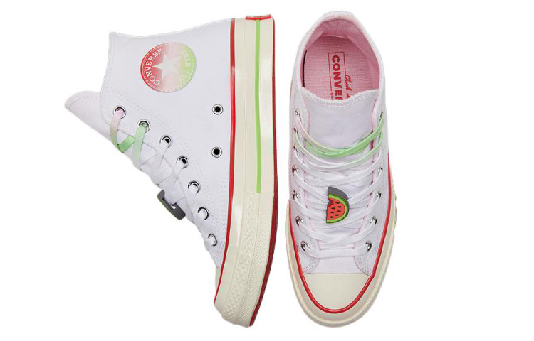 Shop Converse Chuck 70 高筒休閒鞋 '西瓜' A02297C