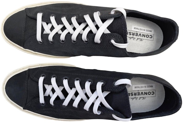 Converse Chuck 70 Rendah 'Hitam' 161450C Details for Converse Chuck 70 Rendah 'Hitam' 161450C