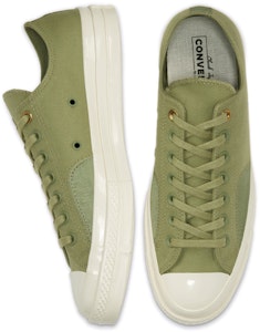 컨버스 척 70 로우 '스트릿 세이지' (깔끔함이 돋보이는) 167820C Lookbook 컨버스 척 70 로우 '스트릿 세이지' (깔끔함이 돋보이는) 167820C