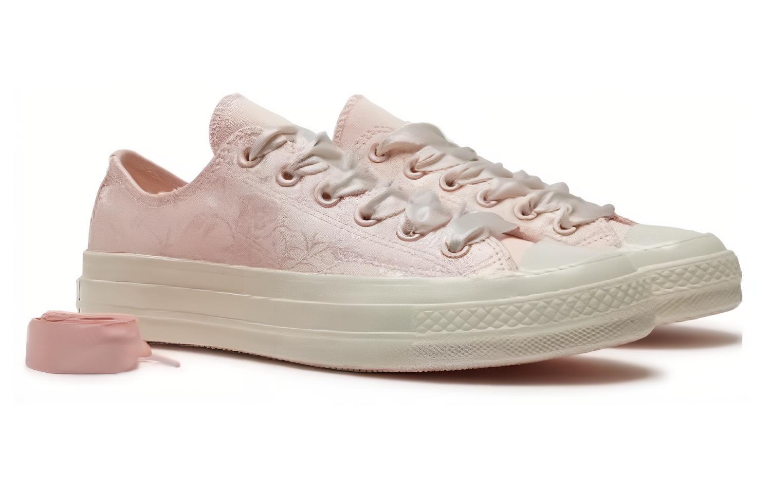 Shop チャック70 ロー "ピンクリボン" A07248C