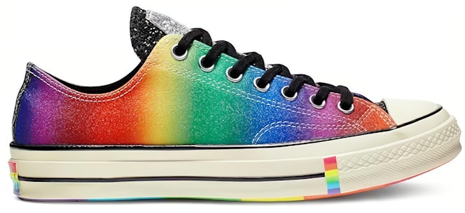 Converse Chuck 70 Low 'Pride Pelangi Berkilauan' 165714C Order Converse Chuck 70 Low 'Pride Pelangi Berkilauan' 165714C