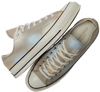 Converse Chuck 70 低筒「噴漆 - 海灘石」 A05026C Shop Converse Chuck 70 低筒「噴漆 - 海灘石」 A05026C