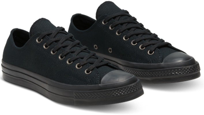 Converse Chuck 70 Low 'Triple Black' Zapatillas Negras Total 168929C Lookbook Converse Chuck 70 Low 'Triple Black' Zapatillas Negras Total 168929C