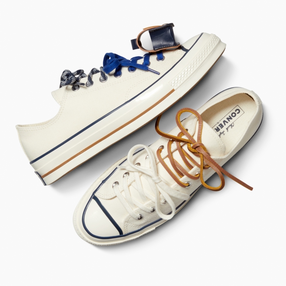 Shop (W) コンバース チャック 70 OX エグレット ネイビー インセンスド カジュアルシューズ 白 A16582C