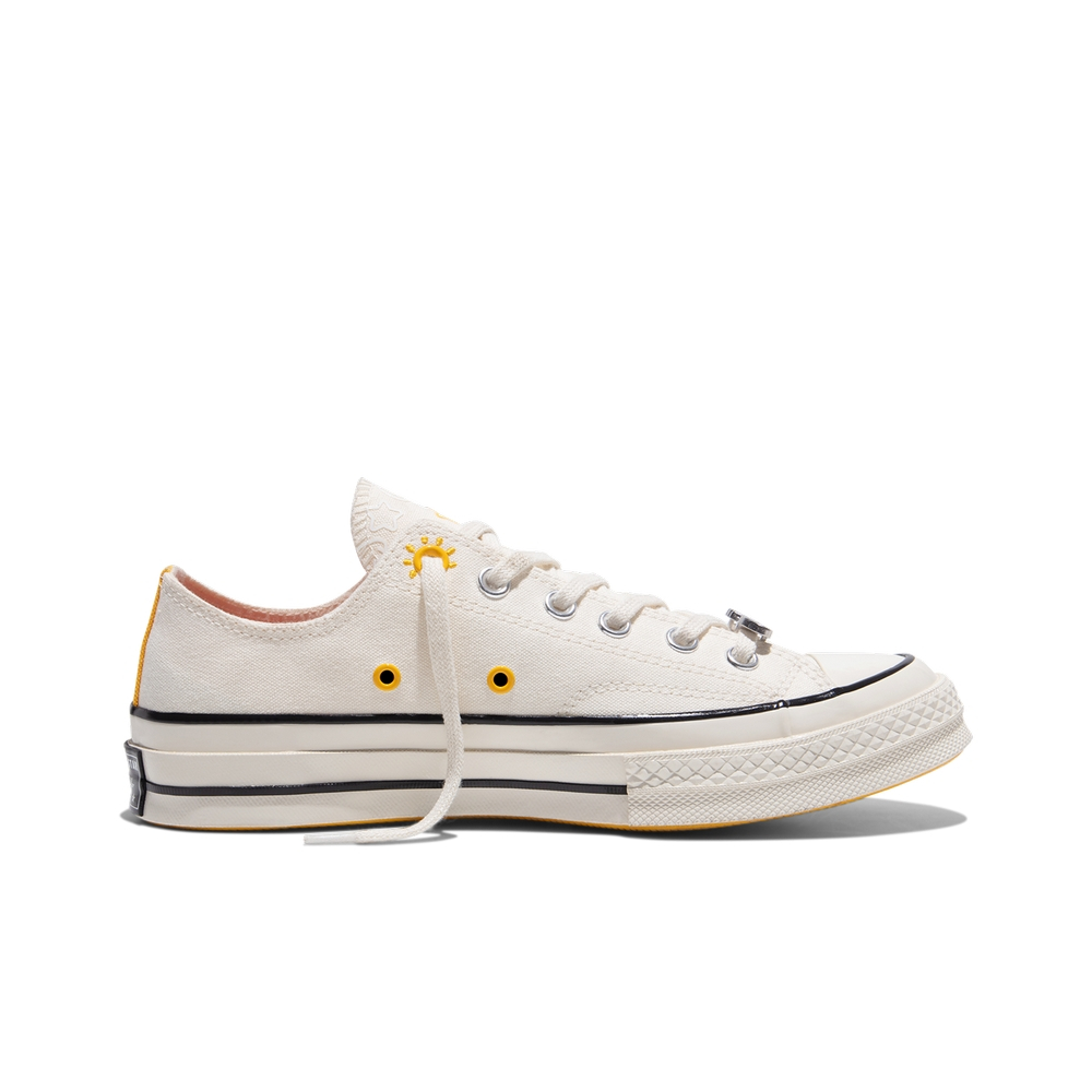 Lookbook Converse Chuck 70 Ox Egret Giallo Rosso Scarpe Casual A21362C