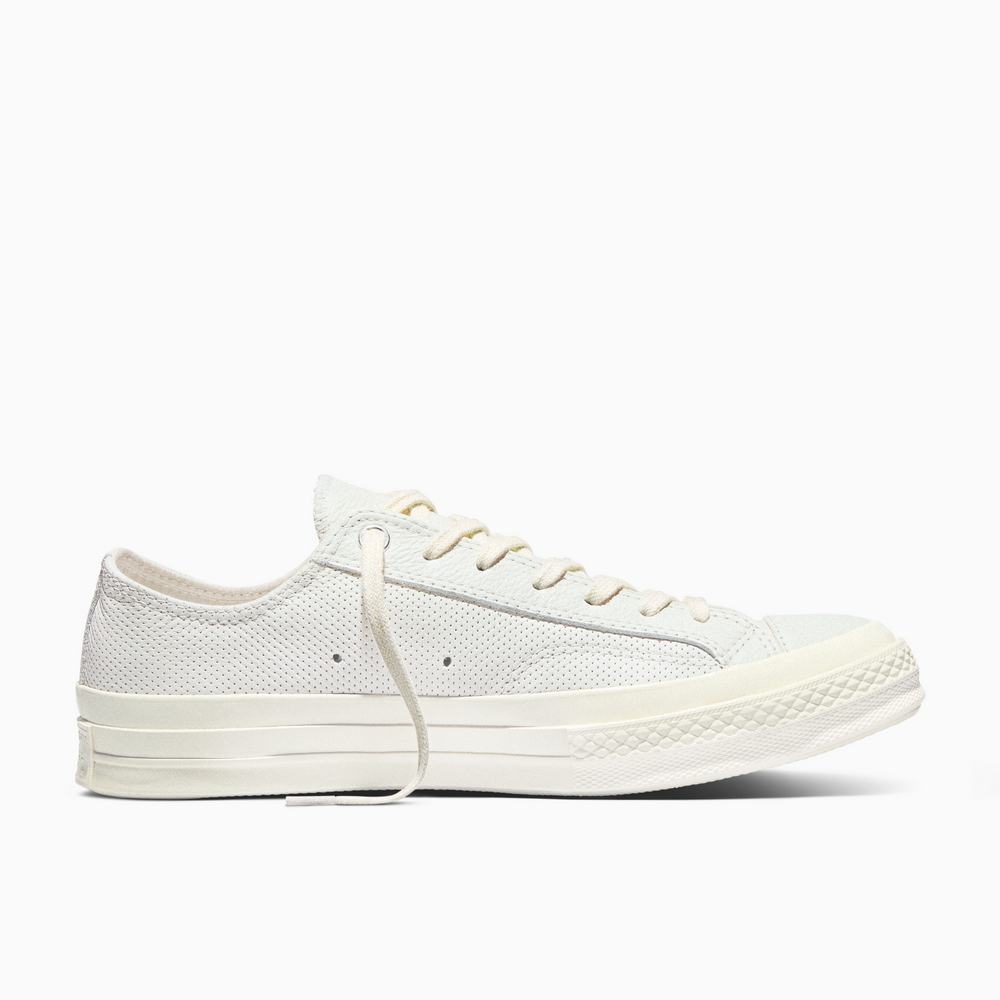 Order コンバース チャック 70 OX ヴィンテージ ホワイト カジュアル シューズ A18849C