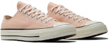 Shop Converse Chuck 70 復古帆布低筒鞋 '俏皮珊瑚' A03448C