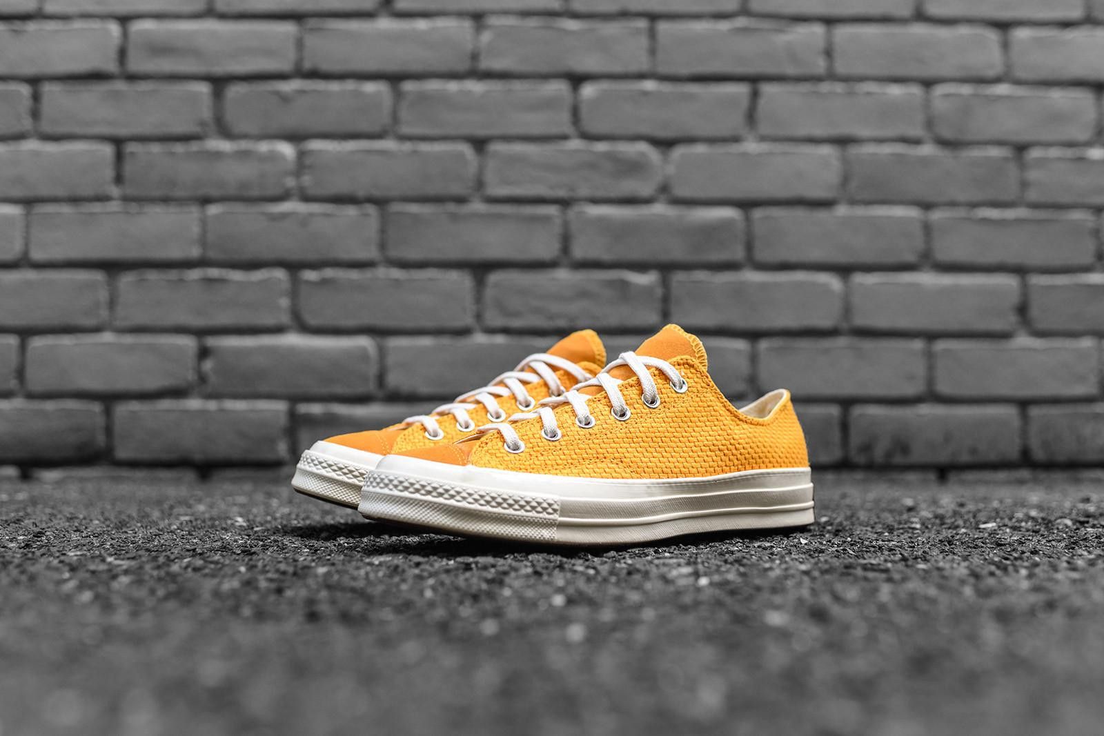 Buy コンバース チャック70 ウーブン ロー 'ユニバーシティ ゴールド' CN155452C