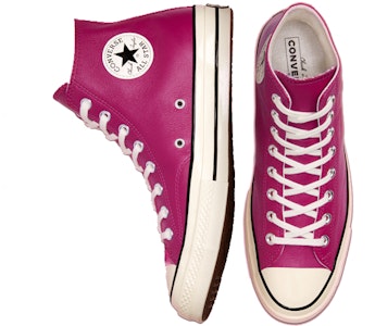 Converse Kulit Seasonal Chuck 1970-an 'Merah Mawar Putih' 167063C Lookbook Converse Kulit Seasonal Chuck 1970-an 'Merah Mawar Putih' 167063C