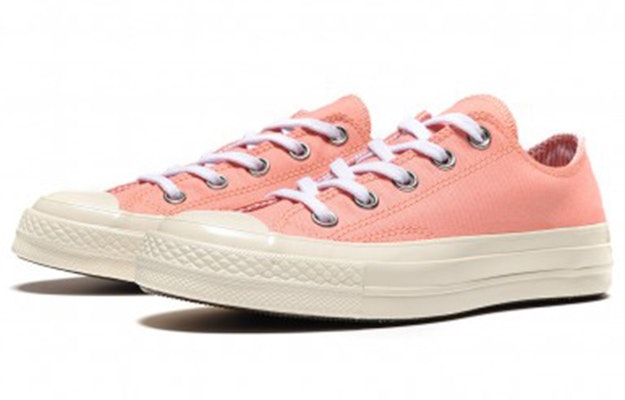 컨버스 척테일러 1970 핑크 슈즈 161373C Lookbook 컨버스 척테일러 1970 핑크 슈즈 161373C