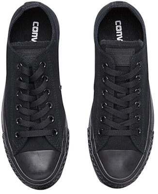Converse Chuck Taylor All Star 'Hitam Polos' 1Z635 Shop Converse Chuck Taylor All Star 'Hitam Polos' 1Z635