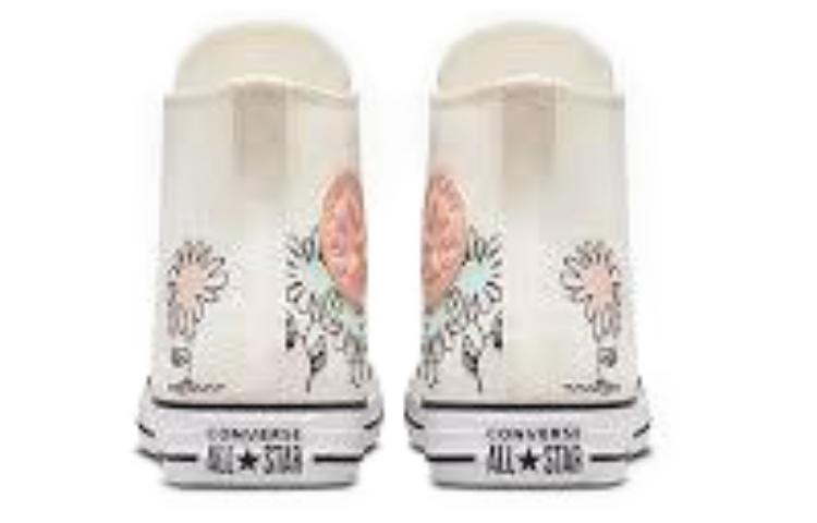 Shop 匡威Chuck Taylor全明星“花卉刺绣” A05131C